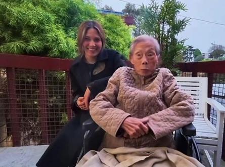 爱凌和奶奶在一起 #谷爱凌 #滑雪 #家人 #极限运动