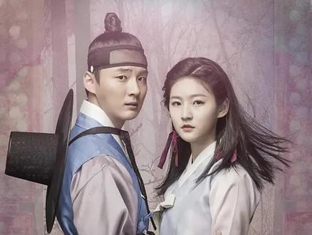 王后无法怀孕,竟然利用巫术借腹生子 #一起追剧吧 #古装韩剧