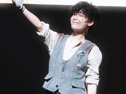 陈丽君化身天才作家 #谢幕 #陈丽君 #话剧枕头人 #陈丽君枕头人 #卡图兰