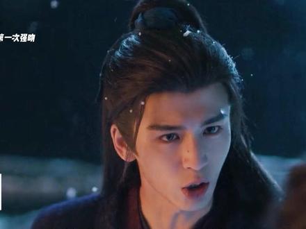 结合《逐玉》原著分析谢征的第一次“强吻”, 他的行为逻辑到底是啥?#张凌赫 #田曦薇 #逐玉 #影娱漫谈编辑部 #了不起的精讲团