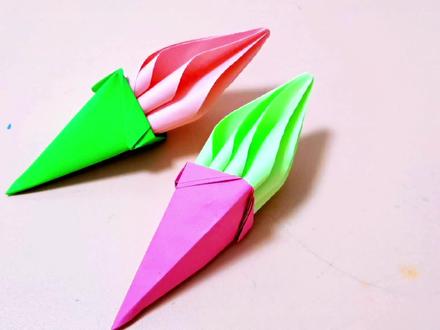 好有食欲的冰激淋呀,口水都快流出来了。简单易学一起来做吧。 #折纸 #手工制作 #折纸玩具 #创意手工 #手工 #儿童手工 #一起做手工 #手工折纸