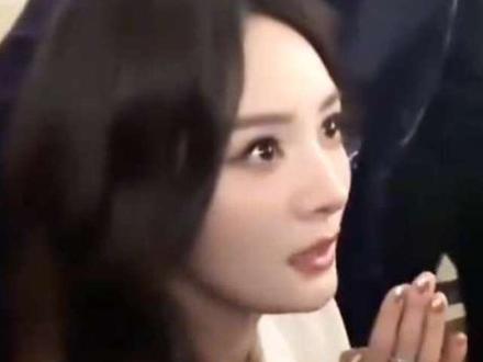 金泰梨和杨幂说三生三世Nice!#杨幂 #金泰梨 女孩你们太可爱了……