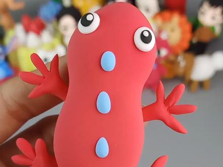 超轻粘土制作爬墙壁虎,你们学会了吗?#罗弗超轻粘土 #益智玩具 #手工 @DOU+小助手