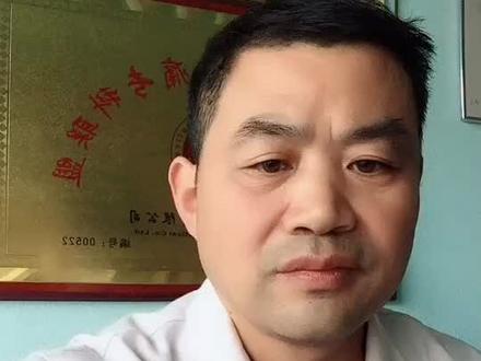 治疗偏头痛一直是个难题 医者在进行疏通经络后 在对侧的胆经和膀胱经的井穴进行点刺放血 挤出3-5滴血 则痛消