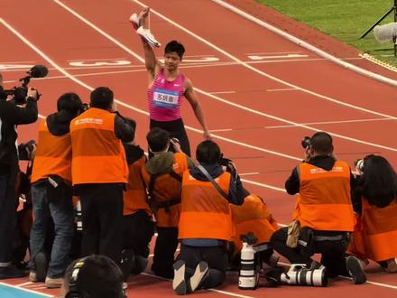 现场见证苏神告别,真让人感慨万千……#全运会 #苏炳添