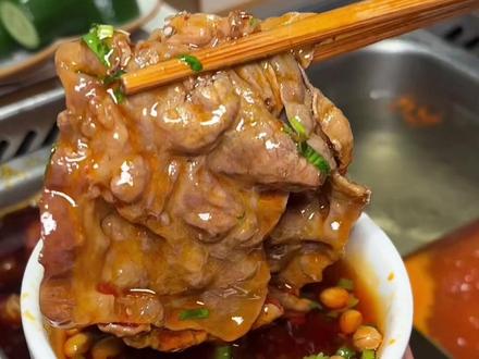 海底捞太会玩了,居然和三角洲行动联名,吃他们联名双人餐还送三角洲子行动实体房卡一组#海底捞#海底捞火锅#三角洲行动 #三角洲 #游戏流量风向标