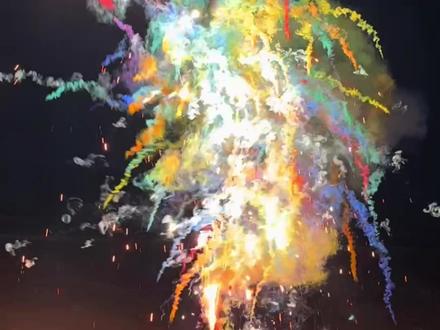 沈阳邂逅最小七彩祥云,定格几秒的绝美浪漫瞬间 #烟花 #鞭炮 #烟花爆竹 #沈阳 #我要上热门🔥