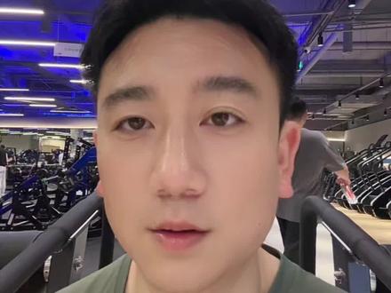 湘超冠军为什么连苏超最后一名都踢不赢?!
#湘超 #苏超 #永州 #镇江 #足球