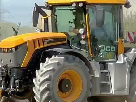 特大麦草垛的捕获和堆放,Heath superchaser with TAG agri #杰西博 #杰西博拖拉机 #现代农业机械 #农机视频 @抖音小助手