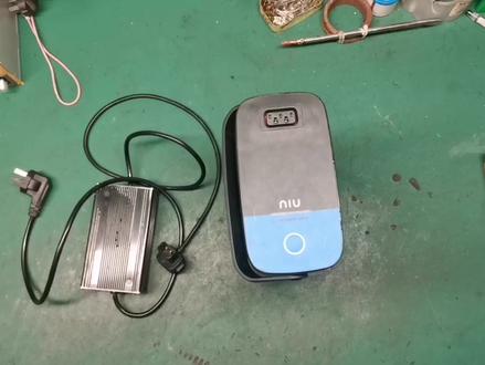 小牛U1锂电池不能正常充放电使用,解决方法分享!