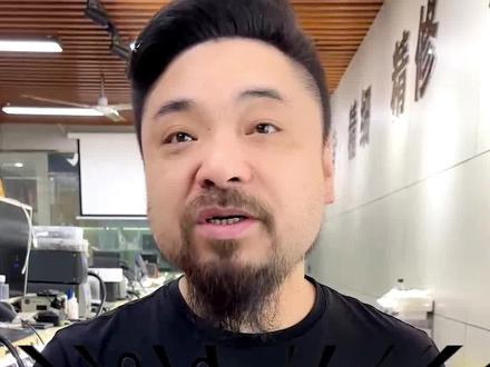 iPhoneXR显示异常,不一定都是屏幕问题,也有可能是主板问题 #郑州修手机 #苹果手机维修