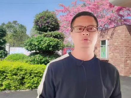 如何成为抖音内测体验师上,找到设置,点击进入找到反馈与帮助,点击更多,点抖音内测,点我要参与抖音内测,申请提交,审核通过将可以参加抖音内测任务,就有机会瓜分万元奖励。#创作灵感 #知识分享 #上热门 #干货分享 @DOU+小助手