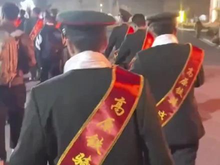 你知道吗?去西藏当兵,退伍费为什么那么高?#青春献给祖国 #创作者中心 #创作灵感 #西藏高原当兵 #高原地区边防战士