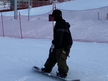 小连招教学180接sone!不要问为什么声音太小,问就是没吃饭#单板教学 #单板平花 #单板滑雪教学 #滑雪教学 #raku #单板 #spread #单板基础教学 #tolasmik #全民冰雪季 #单板滑雪 #chillwhit #松花湖滑雪场 #广州融创雪世界 #通化万峰滑雪场 #taotech #滑雪 #spread @万峰通化滑雪度假区