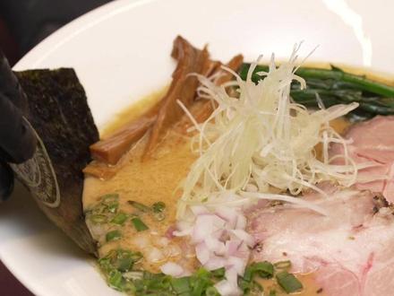 酱油豚骨拉面🍜出品摆盘学习🔥 #拉面 #日式拉面 #日式拉面培训 #日本拉面教学 #美食