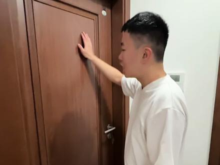 我们帮孩子关上门,孩子才会对我们打开心门