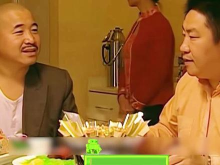 刘能受谢广坤委托找刘大脑袋投资象牙山,只为了能当上村主任。#乡村爱情2 #刘能 #刘大脑袋 #王大拿 #谢广坤