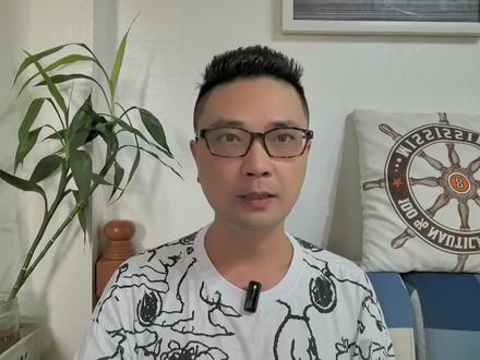 广东男篮收到建议!徐杰请假去海外,杜润旺带伤参加活动 #徐杰 #朱芳雨 #广东宏远 #CBA #周鹏