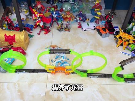 海陆空三军飕狗赛道太少,参加菏泽飕狗大赛,逛包罗万象玩具店 #玩具 #飕狗摩托车 #爱动玩具 #抖音模玩同好会 #充能计划