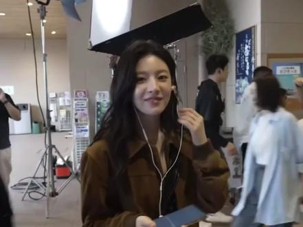 0个人走出爱翻
#爱情怎么翻译 #车茂熙 #金宣虎