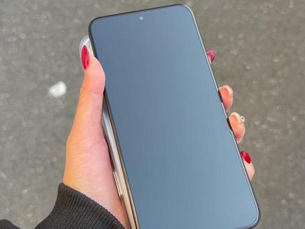 真神奇,荣耀win居然这么实用 #荣耀win #钢化膜 #数码潮电头号玩家 #荣耀