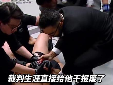 干货来了!@马嘉文MMA 亲自教学如何把裁判的腿牢牢锁住😂#ONE冠军赛 #格斗