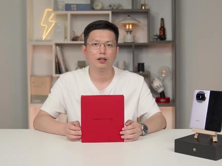 华为 Mate X5 相比于上代 Mate X3 有哪些变化呢?都在这个视频里了#华为 #华为matex5上手 #华为matex5