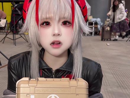 是谁?谁说狗菜假吃?我眼睁睁看她吃了好几盒,拦都拦不住 #一拳狗奈 #佐洛洛 #cp32 #三角洲行动 #麦晓雯