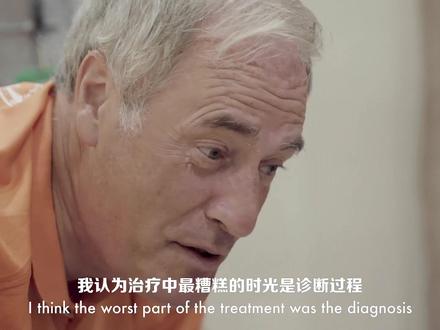 英国议员麦克·贝茨体验中医疗法“拔罐”,渐入佳境。#之江故事