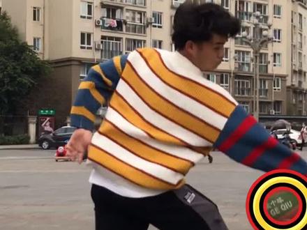 街球动作定脚转身详细教学分解🏀赶紧学起来吧!