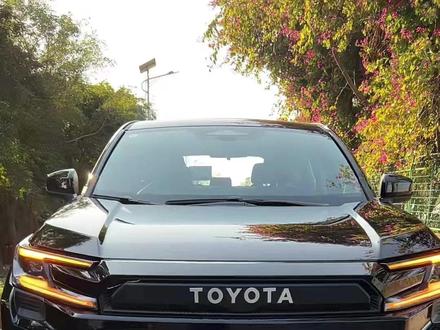 26款的荣放前脸车标升级改装套件,开在路上回头率都变高了! #荣放 #荣放rav4 #荣放改装 #汽车改装升级 #车标