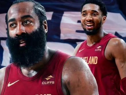 哈登加盟骑士,关于这笔交易,互联网上众说纷纭! 很多球迷捉摸不透骑士引进哈登的目的到底是什么?是为了争冠吗?还是为了清理薪资空间?又或者是为了让詹姆斯打消再回到骑士养老的念头?其实答案很简单,我给大家做一下总结:#哈登 #篮球 #NBA #骑士 #哈登加盟骑士