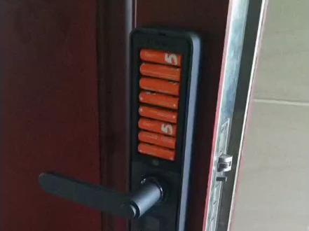 #小米 #小米指纹锁 19年3.3安装 时隔34个月更换电池🔋