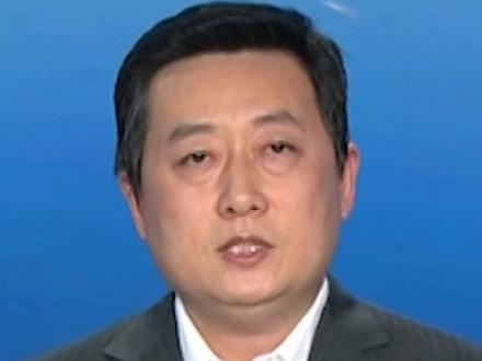 新国标电动自行车能带小孩吗?中国电子技术标准化研究院安全技术研究中心何鹏林回应:新国标对于车座的规定与2018版完全一致,允许在后衣架上安装儿童安全座椅,消费者可根据需求去选购。(来源:央视新闻)