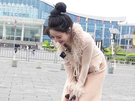 新手小白学平衡车,多久能上路?#又美又飒 #185大帅哥 #女骑 #平衡车 #气质女神