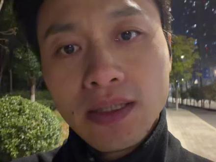 请一定自律 一定坚持 一定专注! 拒绝无效社交 拒绝消耗你的一切人和事!