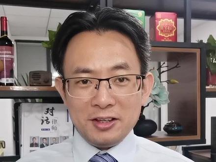 下雨天被汽车溅水怎么办?#后羿计划 #法律科普 #汽车溅水 #抖来学法 @抖音小助手