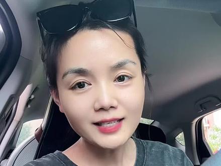 谢娜首场演唱会圆满收官,评论区网友的神评比现场热闹,如果单从“快乐”二字来看,演唱会的意义已经实现了#谢娜#谢娜演唱会#快乐大本营