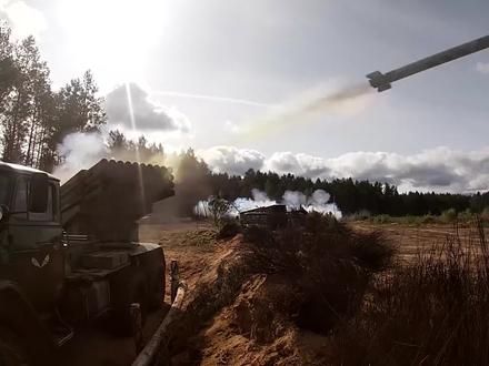 全球重武器第一篇:什么是重武器?每一款都在现代武器中举足轻重 #坦克 #直升机 #装甲车 #科普知识 #榴弹炮