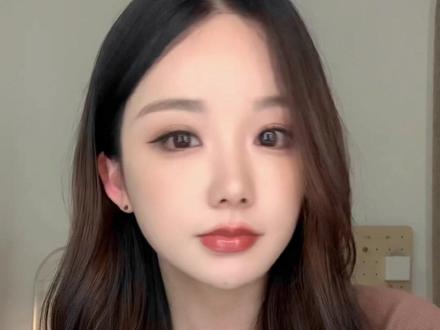 似卷非卷的松弛感韩系卷发教程!
#手残党也能学会的发型 #卷发 #卷发教程