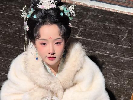 我宣布二月是包子月
#至春禾 #短剧推荐 #短剧 #剧组花絮 #萌娃 @至春禾