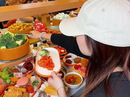 三月的开学季我们爱吃的蛮涮自助小火锅又上新了 #蛮涮 #蛮涮自助小火锅 #火锅的一百种打开方式 #吃火锅的正确方式