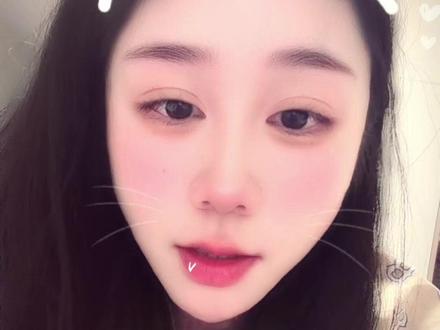 看完给阿嬷的情书,明明三个人可以有更好的结局,只有遗憾可惜,没有泪点。