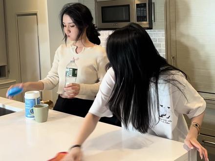 没想到我的脑袋那么丝滑@韩笑Mia #亲姐妹 #留学日常