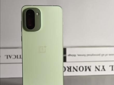 一加Ace6T到手,一定要知道的设置!#一加手机旗舰店 #新麦田科技数码配件店 #一加ace6T #阿迪玩家 #oppo系统升级 @DOU+小助手 @抖音小助手