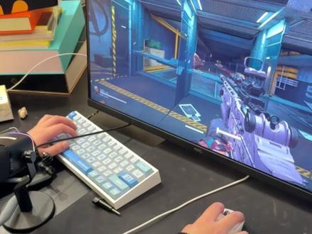 什么?打手帮做33导致板板好友被加爆了? 板板投诉打手做33去堵桥炸撤离点。。。电棍警告!⚠#三角洲行动 #三角洲新赛季#客诉 #三角洲