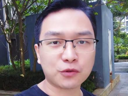 ASMR|你想要的梦幻高跟鞋,来啦~ 最近这种asmr创意高跟鞋的视频很火,一不小心,千赞万赞,这种视频的原版是使用国外ai工具生成的,其实国内ai也能做,只是思路不一样。
制作这种视频,两种方法:文生视频和图生视频。
图生视频的可控性更强,能够减少抽卡次数,也就是说,我们只要生成这3张关键帧图片,再使用即梦智能多帧就能够生成这样的视频。为了,保持场景一致性,我们只能反向推导,先生成尾帧,再生成第二关键帧,最后生成首帧。好的,搞清楚了逻辑,那下面看视频吧~
对了,想要文字版提示词的伙伴,三连后在讨论区告诉我哈~#ai视频 #解压助眠 #减压视频 #asmr助眠敲击音 #ai解压视频