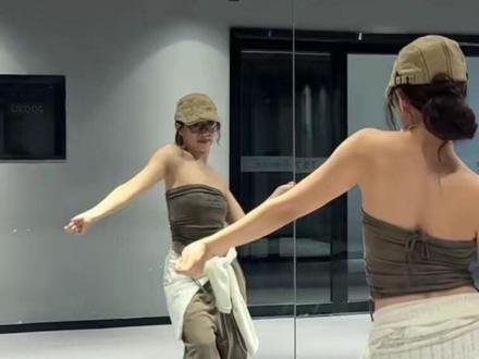 宝宝们 速来的分解 #linhdo9991编舞 #blackpink #舞蹈教学 #抖音热门舞蹈计划 #meandmy