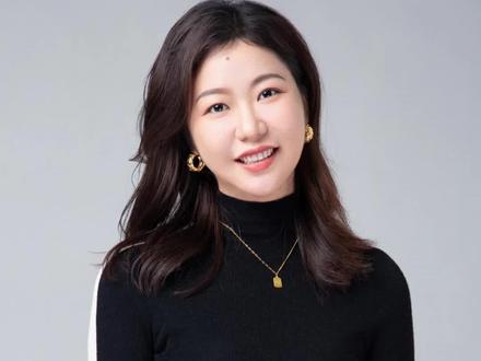 择校:小学阶段,为什么不建议给孩子转国际学校?公立VS国际,本质区别是什么?需要每一个家长搞清楚,少走弯路#深圳国际学校#城市绿洲#福田贝赛思#深圳顶流国际学校#孩子择校规划
@抖音创作者中心 @抖音小助手