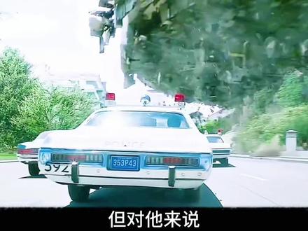《X战警逆转未来》3/3 人类制造出哨兵对变种人实施灭绝计划,狼叔穿越时空力挽狂澜 #x战警逆转未来#影视解说#影视解说#我的观影报告#好电影解说推荐每天更新